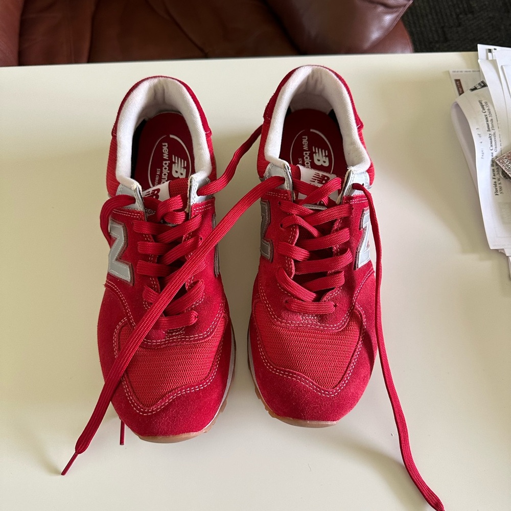 Red New Balance 574 sneakers sz9 women’s